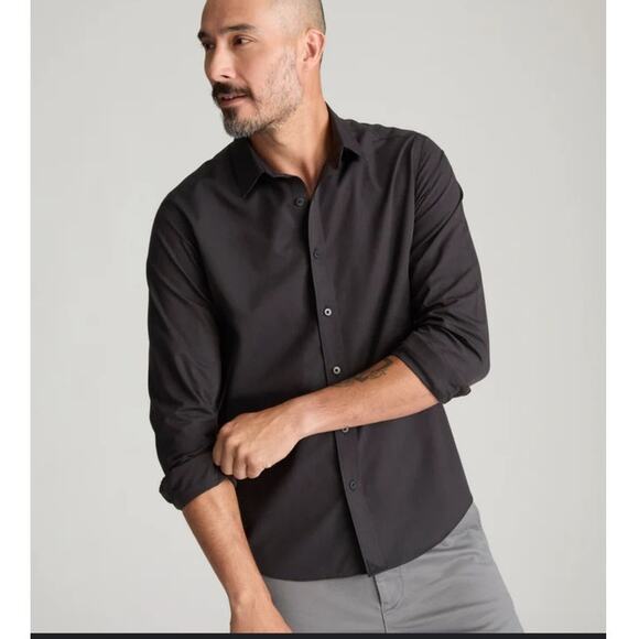 UNTUCKit Button Down Top L - Picture 1 of 4